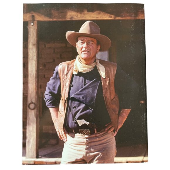 John Wayne Cookbook Collection - Bundle of 6 Featuring Recipes & Grilling Tips - Picture 16 of 16